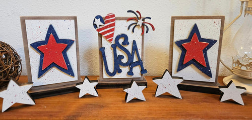 Chunky USA /Patriotic Sign set with wonky star scatter