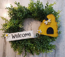 Load image into Gallery viewer, Beehive Welcome wreath attachment kit