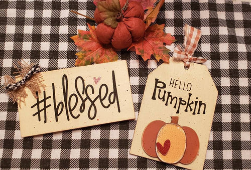 Hello Pumpkin tag and sign kit